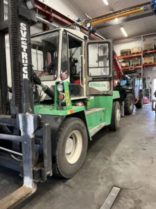Fullt i verkstaden Håkanssons Truck 2